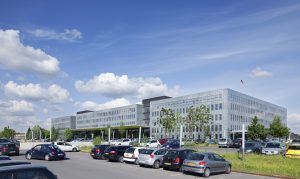 Vue de l'extérieur du centre hospitalier de Douai. Crédit photo Cabinet d'architecture Brunet Saunier